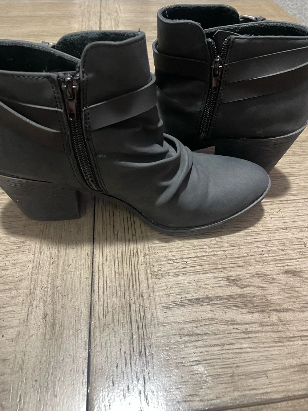Blowfish Malibu heeled ankle boots, size 9, like new.